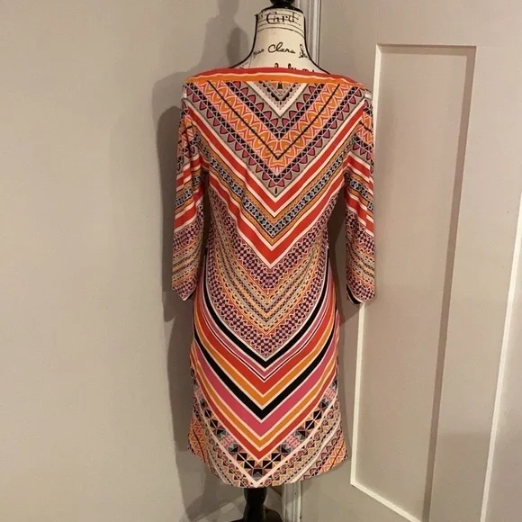 Beige By Eci Dress Size 4 - Picture 3 of 5